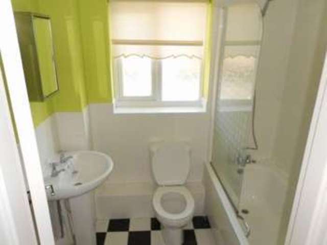  Image of 3 Bedroom Semi-Detached to rent at Hansby Drive Speke Liverpool, L24 9LG
