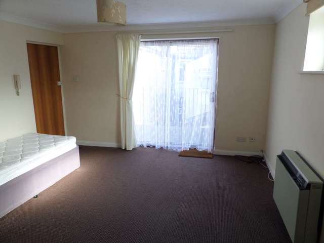  Image of Studio to rent at Heygate House James Street Rochester, ME1 2BY