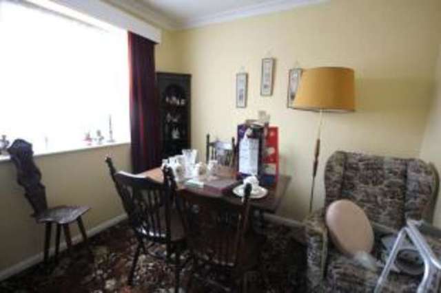  Image of 2 Bedroom Bungalow for sale at Bozeat Wellingborough Bozeat, NN29 7LG