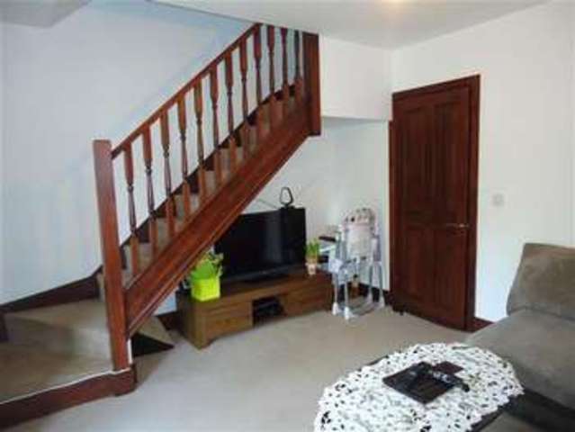  Image of 2 Bedroom Detached to rent at Rogiet, NP26 3SS