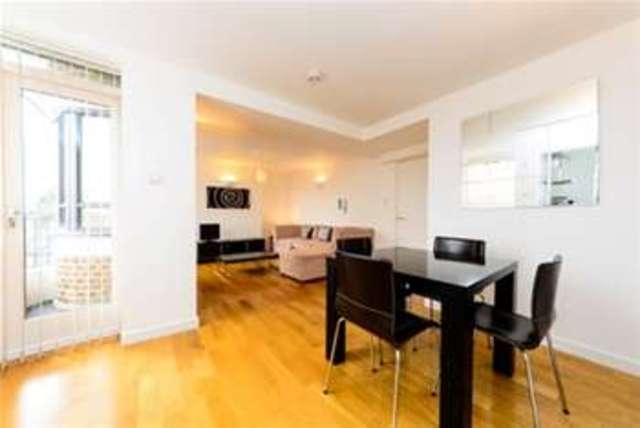  Image of 1 Bedroom Flat to rent at London, W4 3AZ