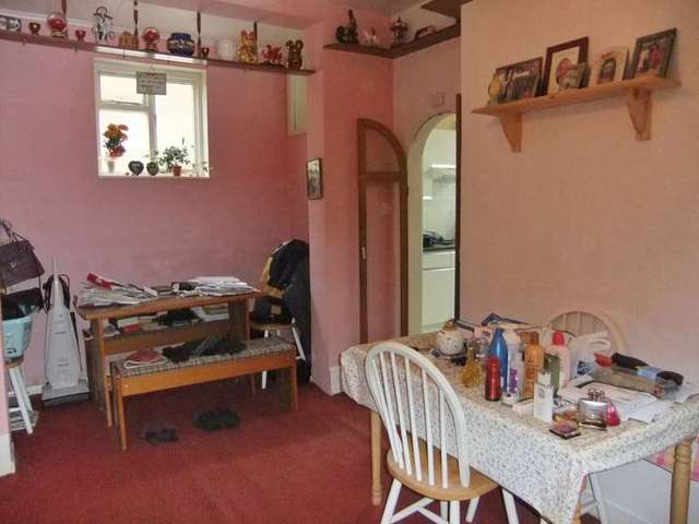  Image of 3 Bedroom Detached for sale at Eastbourne, BN21 3JL