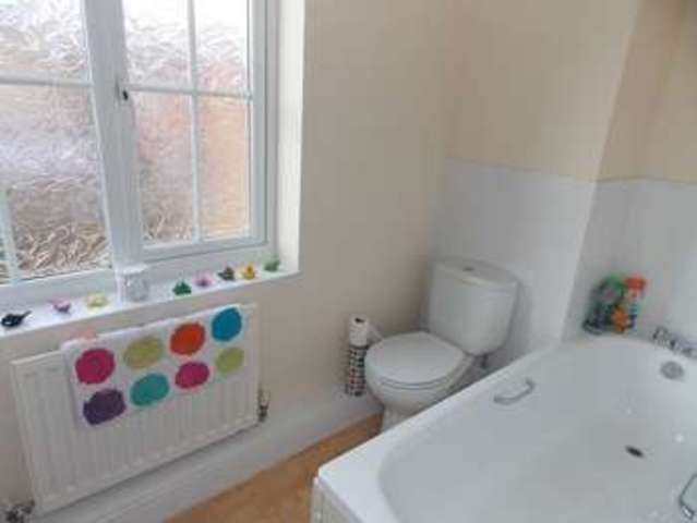  Image of 2 Bedroom Flat for sale at Leigh Street Westhoughton Bolton, BL5 3GZ