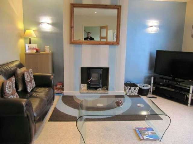  Image of 3 Bedroom Semi-Detached for sale at Lenthall Avenue  Congleton, CW12 3BE