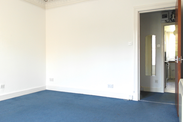  Image of 1 Bedroom Flat to rent at Dundee  Dundee, DD2 2NG