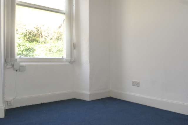  Image of 1 Bedroom Flat to rent at Dundee  Dundee, DD2 2NG