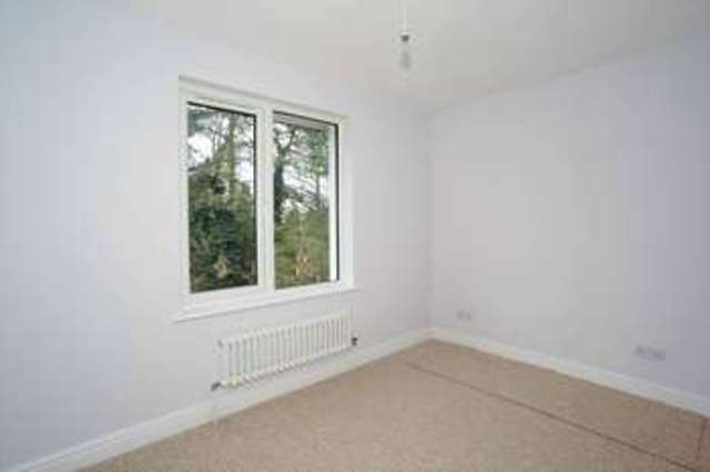  Image of 4 Bedroom Semi-Detached for sale at London Road  Crowborough, TN6 1UT