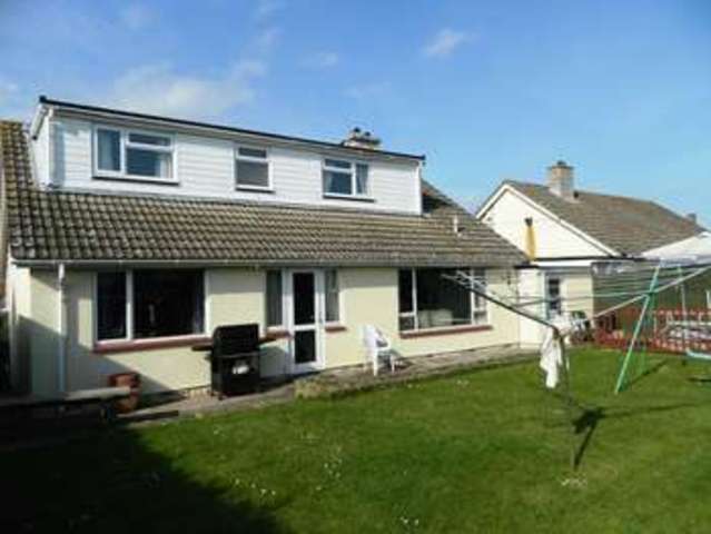  Image of 4 Bedroom Detached for sale at Lower Road  Bridgwater, TA7 8EF