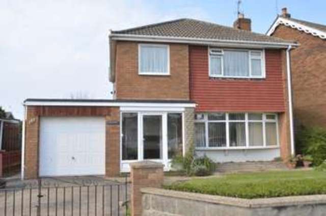  Image of 3 Bedroom Detached for sale at Messingham Road  Scunthorpe, DN17 2QX