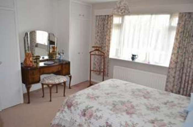  Image of 3 Bedroom Detached for sale at Messingham Road  Scunthorpe, DN17 2QX