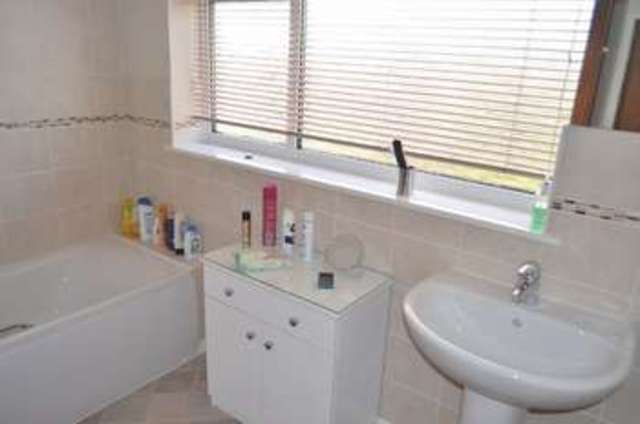  Image of 3 Bedroom Detached for sale at Messingham Road  Scunthorpe, DN17 2QX