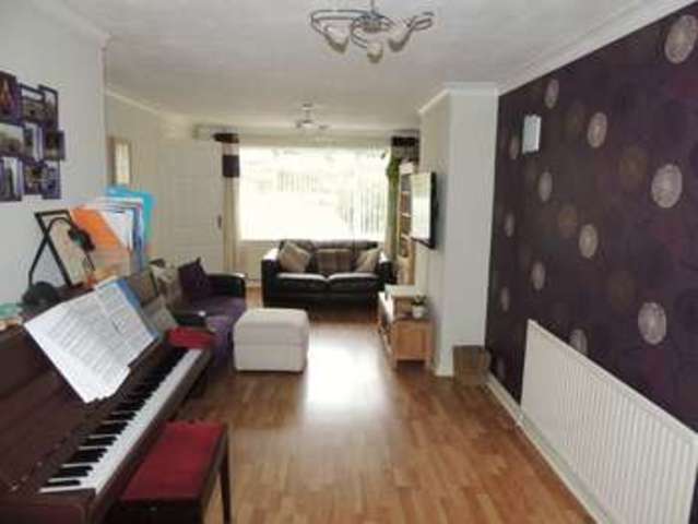  Image of 3 Bedroom Semi-Detached for sale at Milton Grove Bletchley Milton Keynes, MK3 5BH