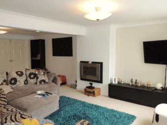  Image of 3 Bedroom Semi-Detached for sale at Milton Grove Bletchley Milton Keynes, MK3 5BH