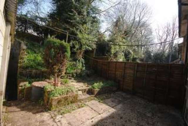  Image of 2 Bedroom Terraced for sale at Montgomery Road  Southampton, SO18 4RW