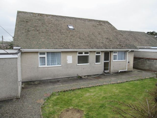 Image of 4 Bedroom Detached to rent at Bull Bay Road  Amlwch, LL68 9EA
