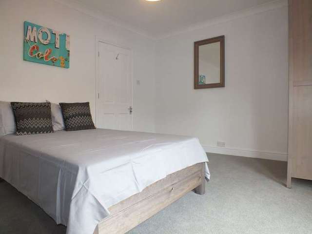  Image of 1 Bedroom Detached to rent at Reading Berkshire Reading, RG1 7YR