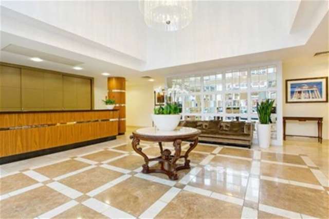  Image of 3 Bedroom Flat to rent at Marylebone, NW1 6XE
