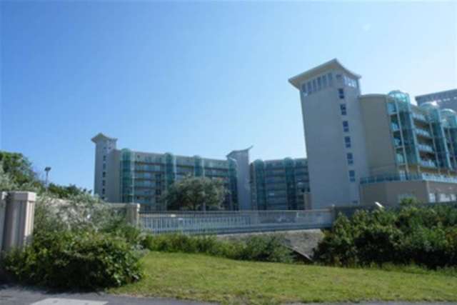  Image of 1 Bedroom Flat to rent at Portland, DT5 1FB