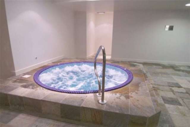  Image of 1 Bedroom Flat to rent at Portland, DT5 1FB