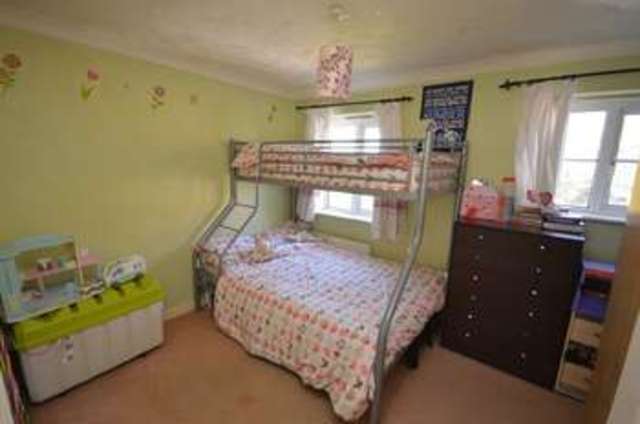  Image of 2 Bedroom Detached for sale at Portland Ride  Houghton Regis, LU5 5FP
