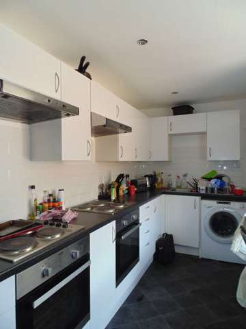 Image of House Share to rent at Queens Road  Reading, RG1 4AU