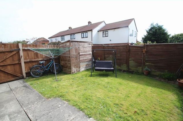  Image of 1 Bedroom Terraced to rent at Railton Jones Close Stoke Gifford BRISTOL, BS34 8XY