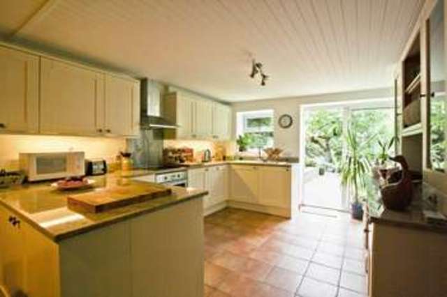  Image of 4 Bedroom Semi-Detached for sale at Red Lion Lane  Shooters Hill, SE18 4LE