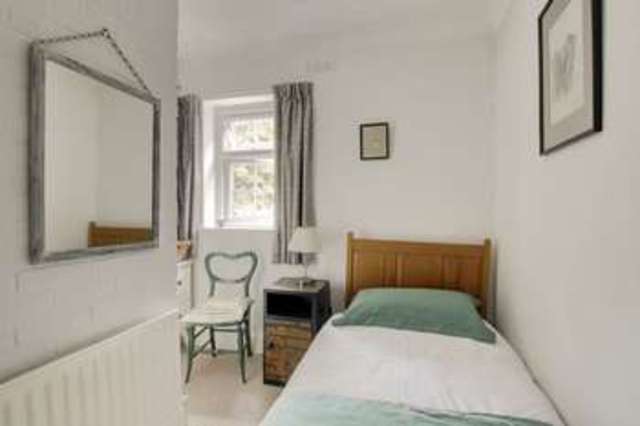  Image of 4 Bedroom Semi-Detached for sale at Red Lion Lane  Shooters Hill, SE18 4LE