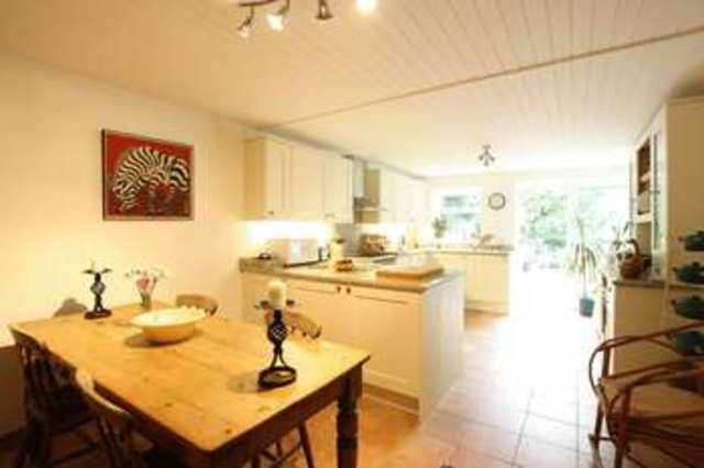  Image of 4 Bedroom Semi-Detached for sale at Red Lion Lane  Shooters Hill, SE18 4LE