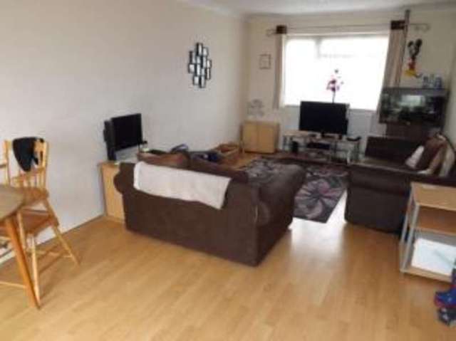  Image of 3 Bedroom End of Terrace for sale at Leicester Leicestershire Glenfield, LE3 6PQ