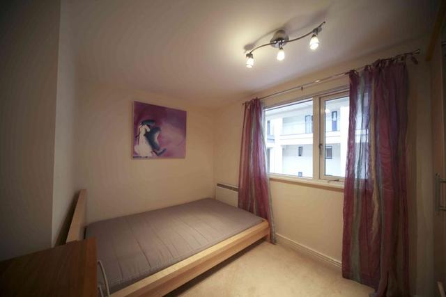  Image of 3 Bedroom Flat to rent at Birmingham, B1 1RB