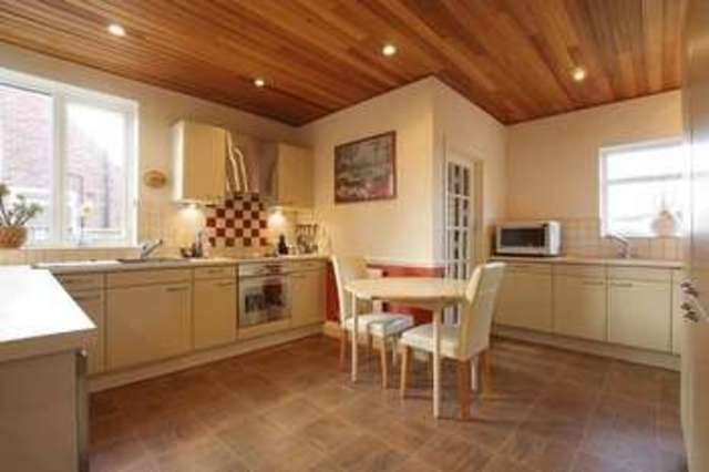  Image of 4 Bedroom Detached for sale at Saughall Massie Road West Kirby Wirral, CH48 6DR