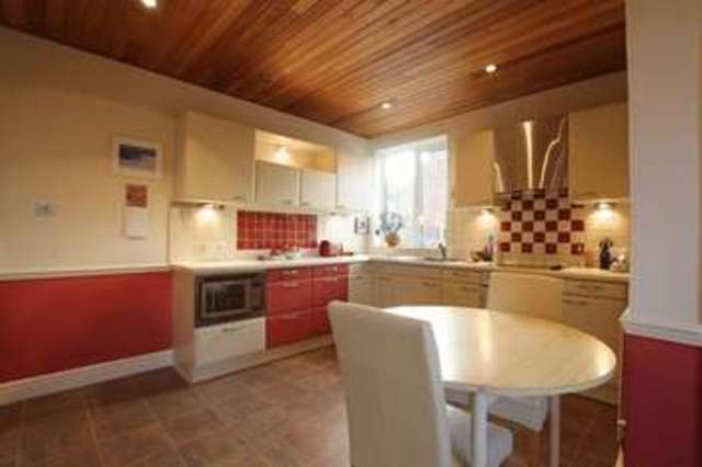  Image of 4 Bedroom Detached for sale at Saughall Massie Road West Kirby Wirral, CH48 6DR