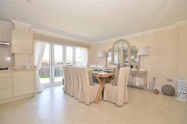 Image of 5 Bedroom Detached for sale at Purley Surrey Purley, CR8 3DF