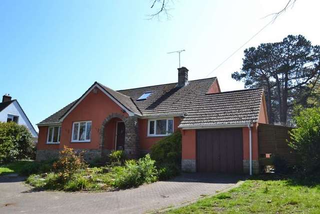  Image of 4 Bedroom Detached to rent at Swanage, BH19 2ET