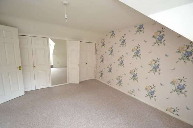  Image of 4 Bedroom Detached to rent at Swanage, BH19 2ET