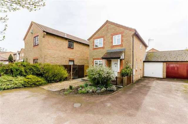  Image of 4 Bedroom Detached for sale at Sutton, CB6 2PU
