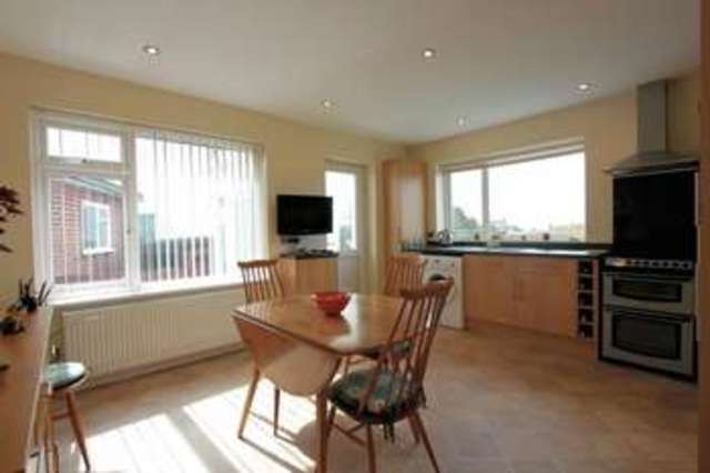  Image of 3 Bedroom Detached for sale at The Circle  Prestatyn, LL19 9EU
