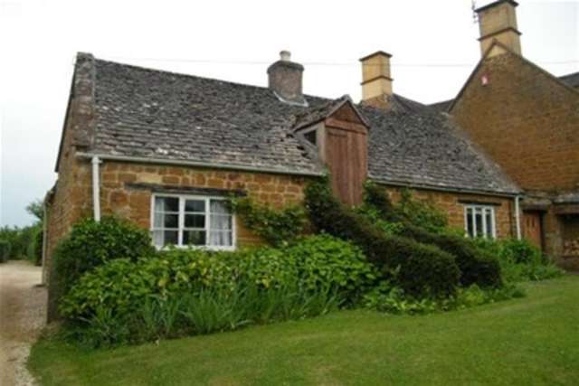  Image of 2 Bedroom Detached to rent at Shipston-on-Stour, CV36 4LD