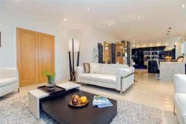  Image of 5 Bedroom Detached to rent at Lytham St. Annes, FY8 5FQ