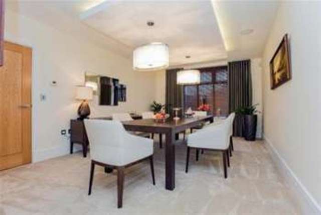  Image of 5 Bedroom Detached to rent at Lytham St. Annes, FY8 5FQ