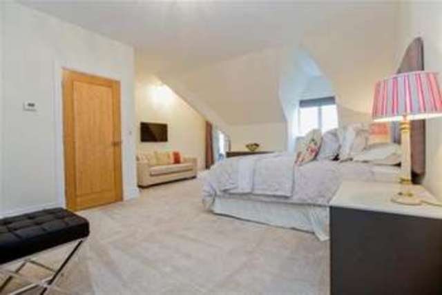  Image of 5 Bedroom Detached to rent at Lytham St. Annes, FY8 5FQ