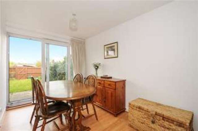  Image of 3 Bedroom Terraced for sale at Knaphill Woking Knaphill, GU21 2NX