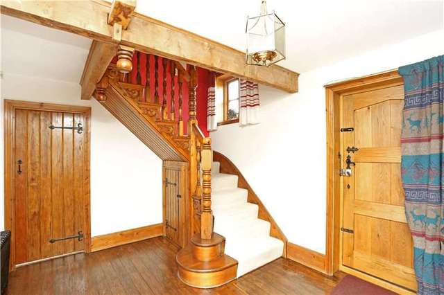  Image of 5 Bedroom Detached for sale at Dinton Salisbury Dinton, SP3 5HU