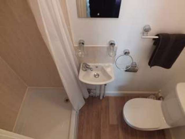  Image of 1 Bedroom Detached to rent at Reading Berkshire Reading, RG1 7UR