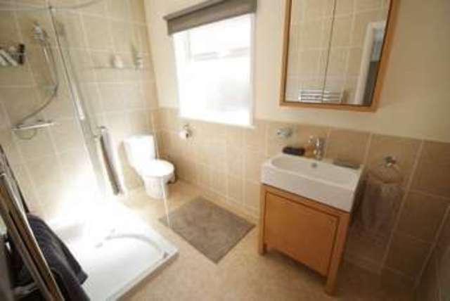  Image of 4 Bedroom Detached for sale at White Hart Lane Portchester Fareham, PO16 9BH