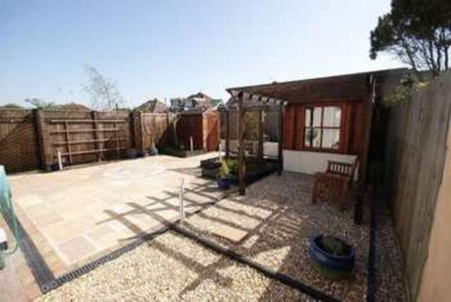  Image of 4 Bedroom Detached for sale at White Hart Lane Portchester Fareham, PO16 9BH