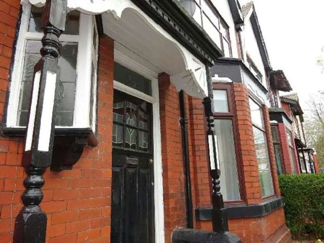  Image of 4 Bedroom Semi-Detached for sale at Whitethorn Avenue  Manchester, M16 7RR