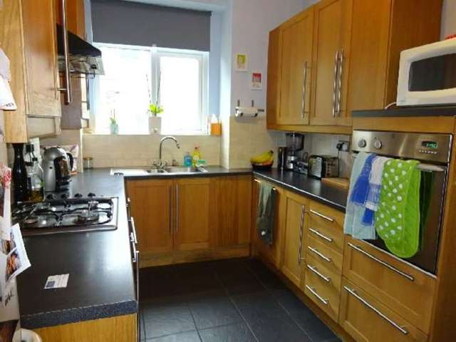 Image of 4 Bedroom Semi-Detached for sale at Whitethorn Avenue  Manchester, M16 7RR