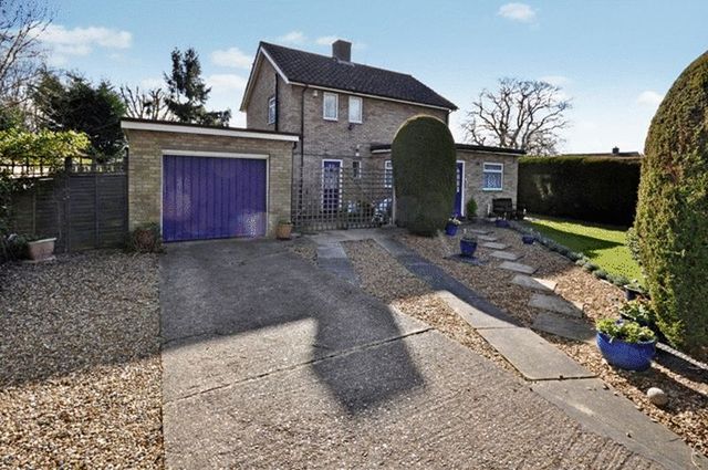  Image of 3 Bedroom Detached for sale at Wood Lane Papworth Everard Cambridge, CB23 3RL